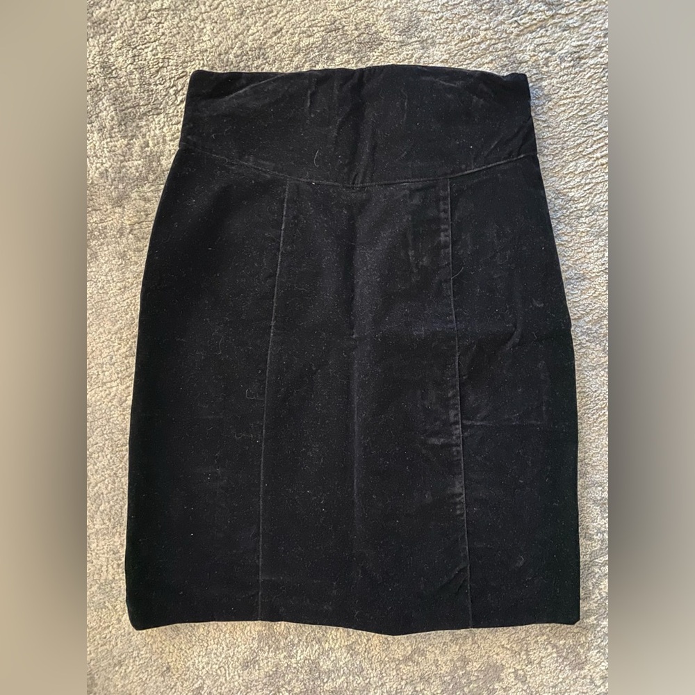 Vintage My Michelle Velvet High Waisted Skirt Size 7